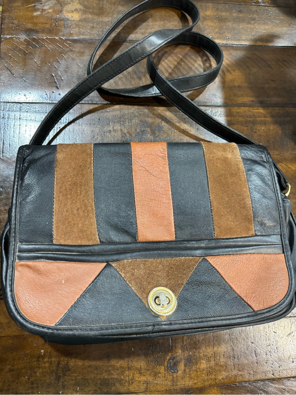 Vintage Mod 1960's Color block Leather Crossbody Bag in Black, Brown, Rust - Picture 4 of 11
